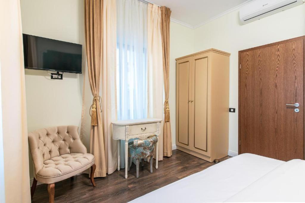 Oasis Historic Central House Bukarest Exterior foto
