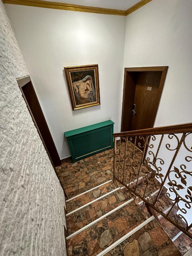 Oasis Historic Central House Bukarest Exterior foto